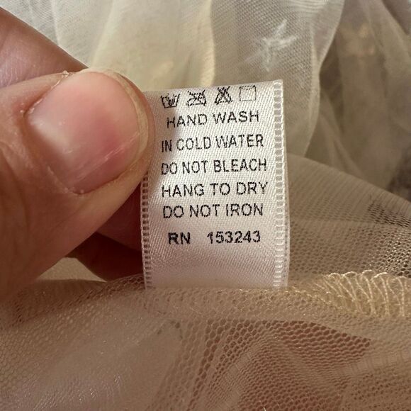 NWT Fashion Nova tulle champagne stars sequin skirt large - Picture 9 of 9